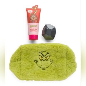 NWT Grinch Cosmetic Bag &Bath Set - Green Or Pink